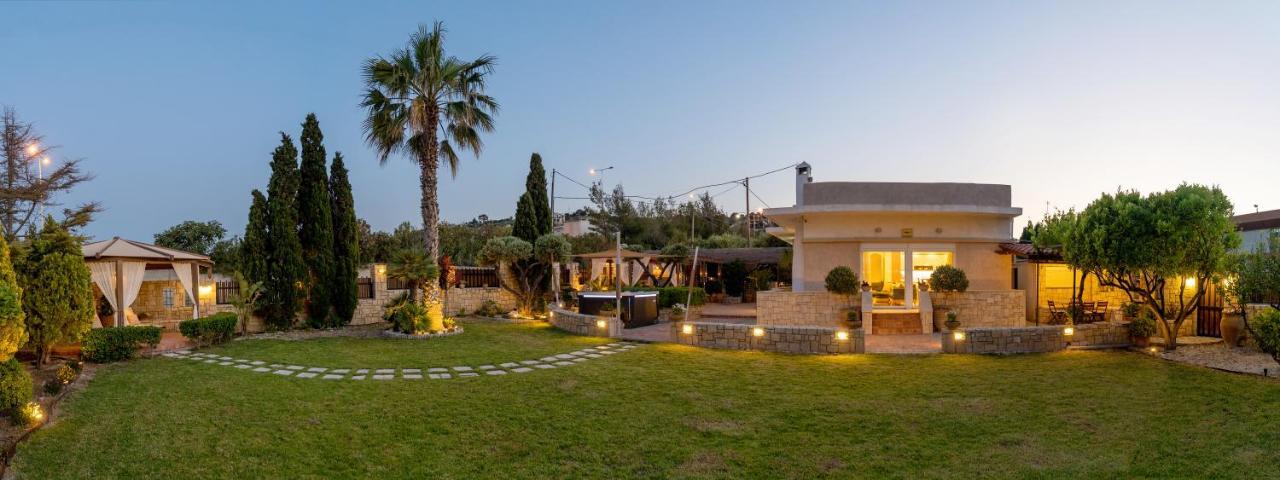 Green Acre Villa Karteros Exterior photo
